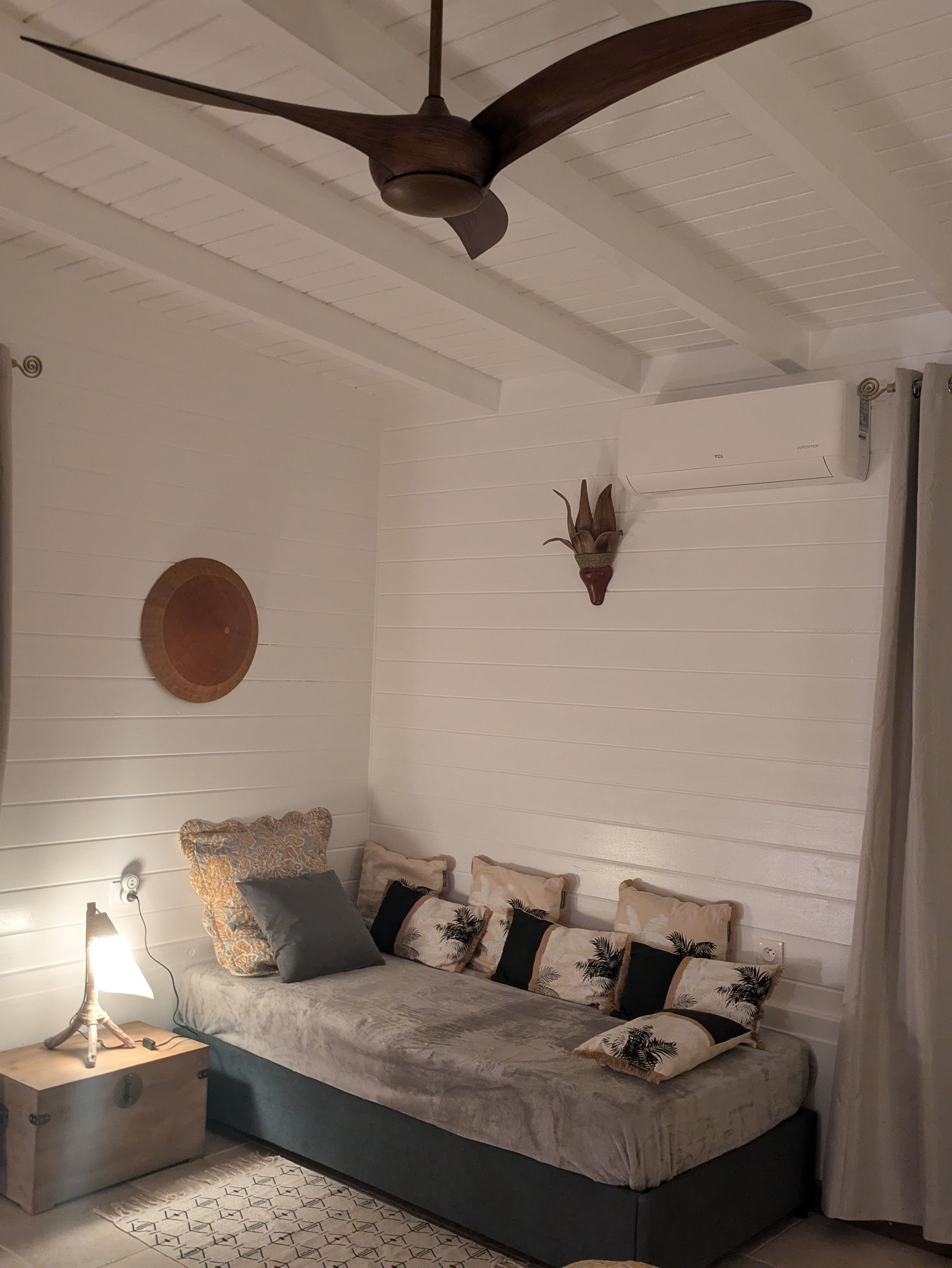 Lit simple de la suite 'Asie'