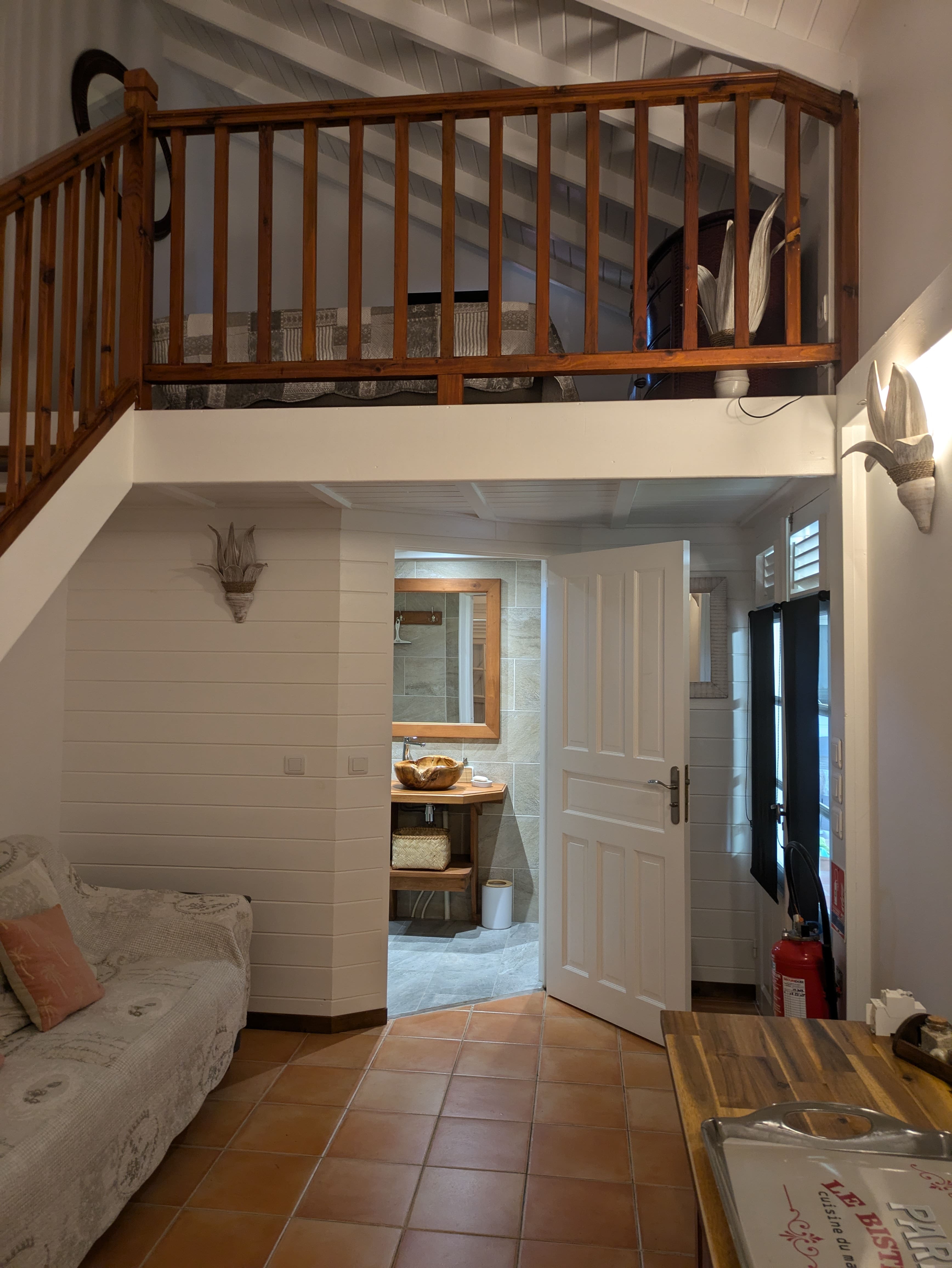 Petit salon de la maison annexe 'Antilles'